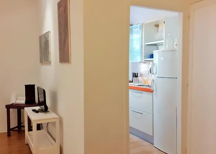 Near Metro Flat - Garbatella Apartamento