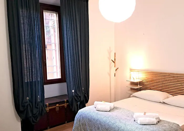 Near Metro Flat - Garbatella Roma